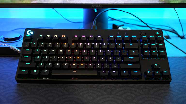 Logitech G Pro X mechanical keyboard review: Have fun swapping out ...
